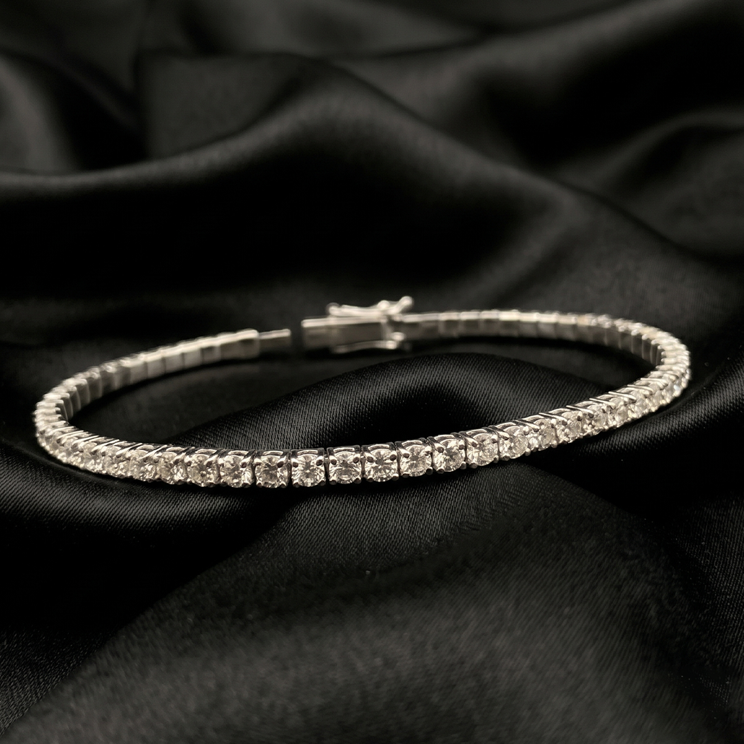 Lab-Grown Diamond Tennis Bracelet